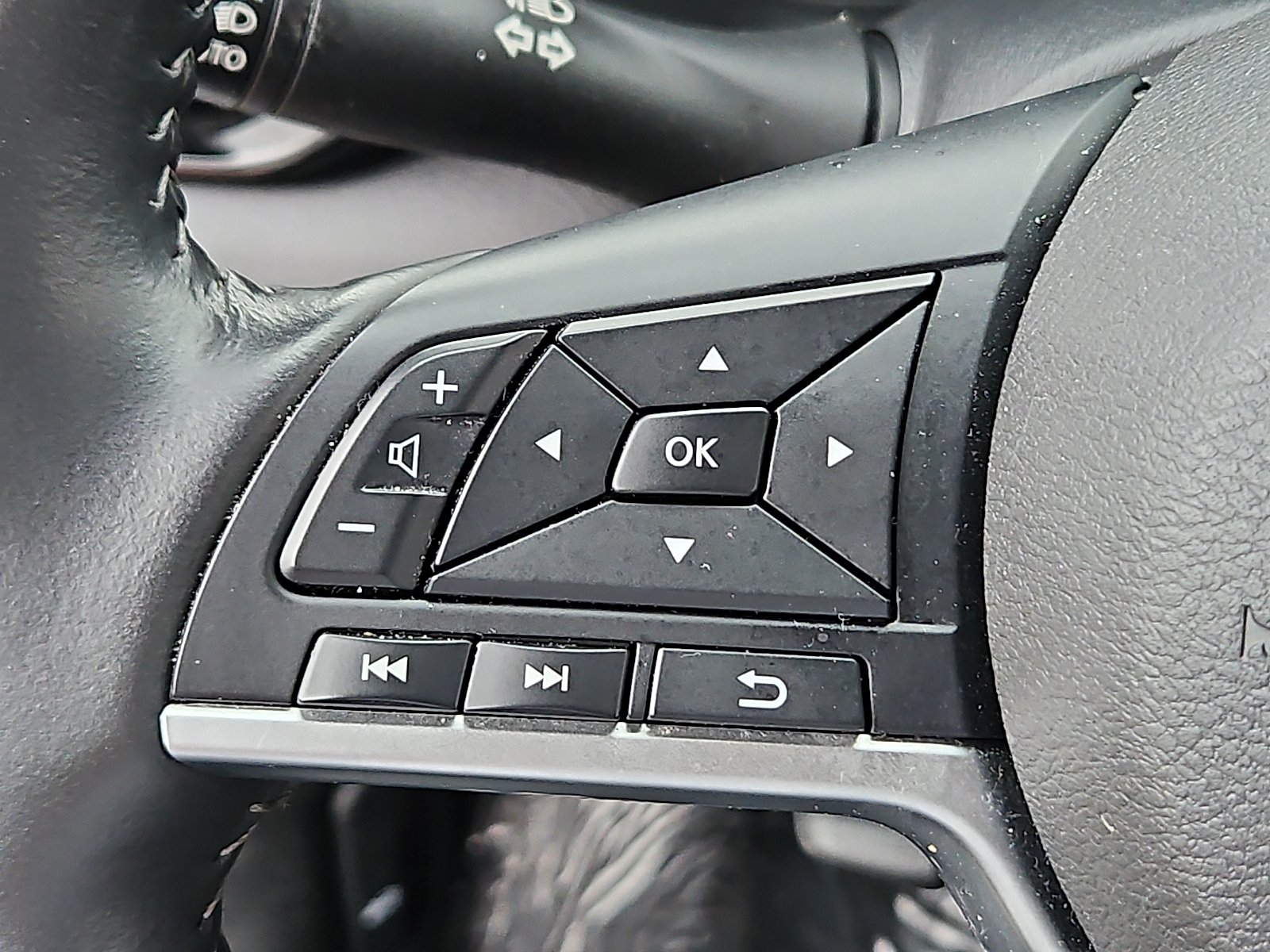Used 2025 Nissan Sentra Sedan