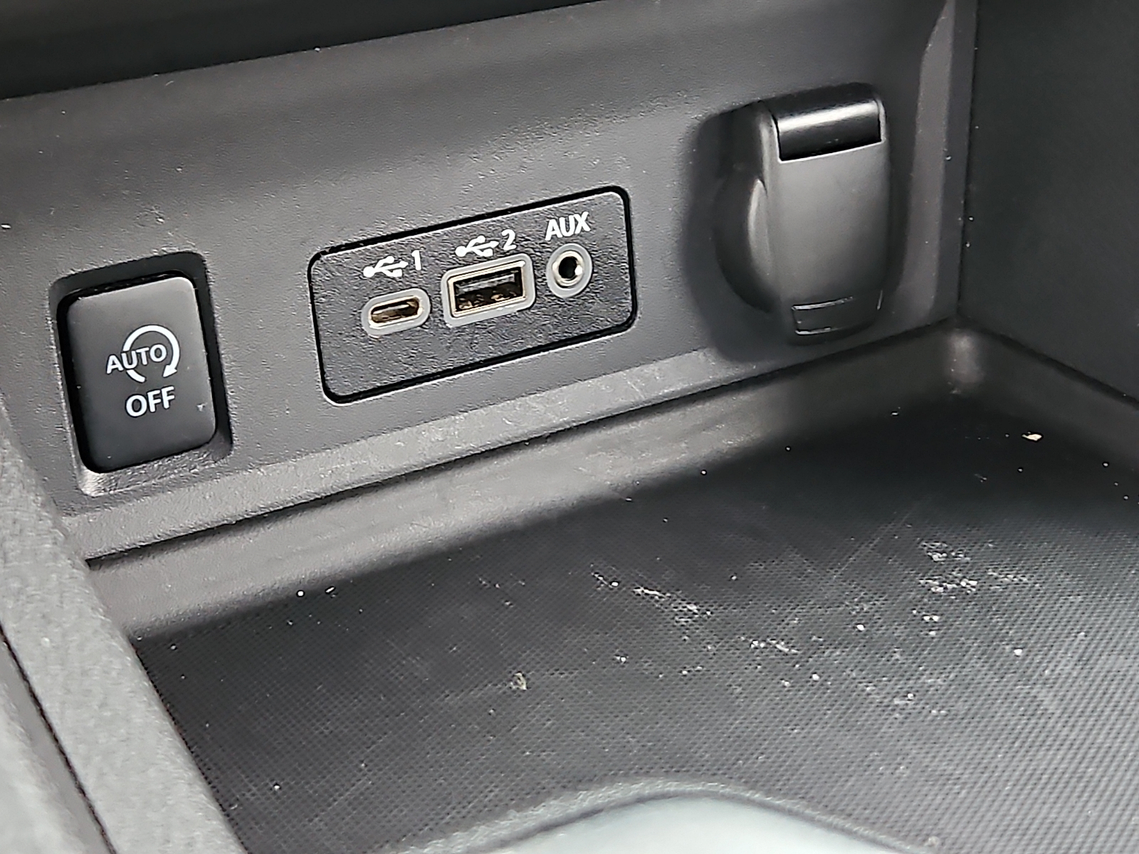 Used 2025 Nissan Sentra Sedan