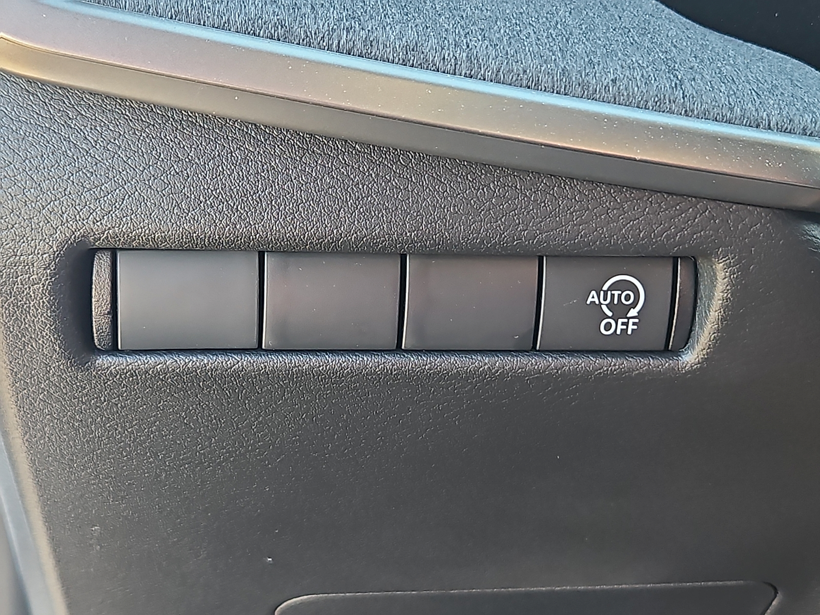 Used 2026 Nissan Kicks SUV