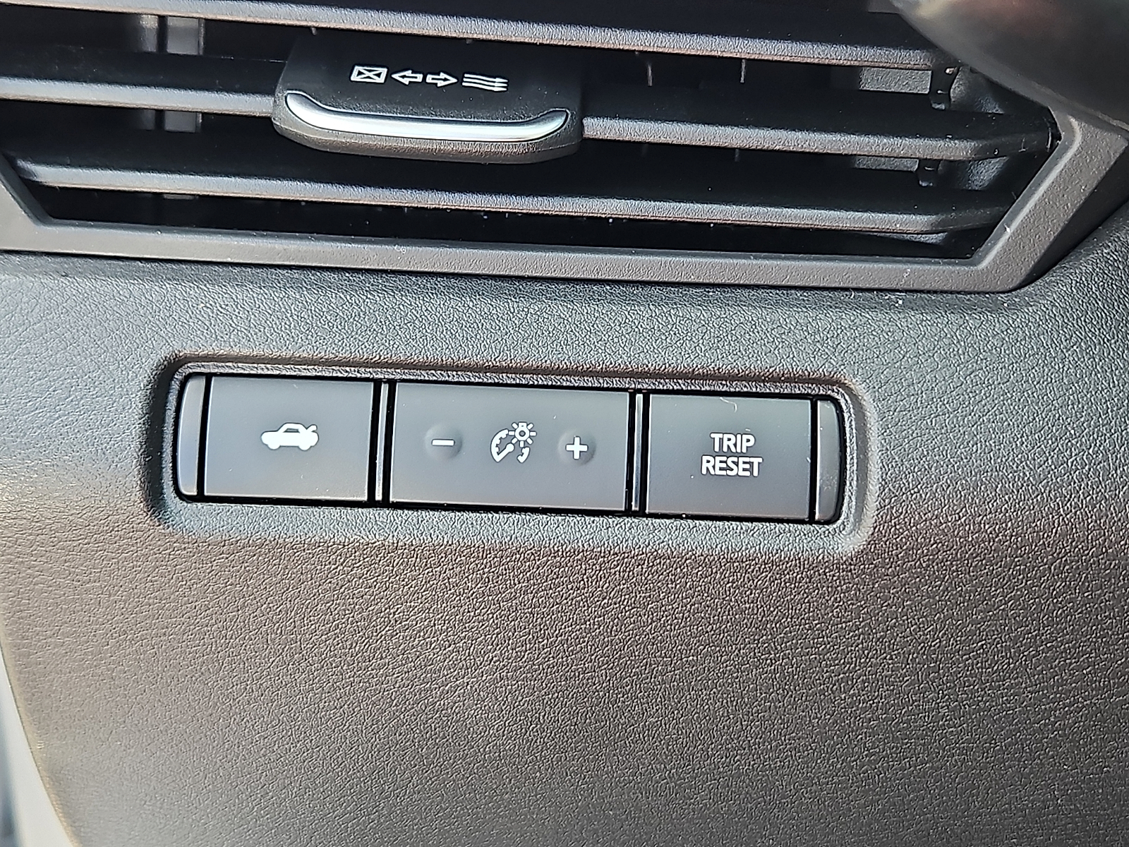 Used 2025 Nissan Altima Sedan
