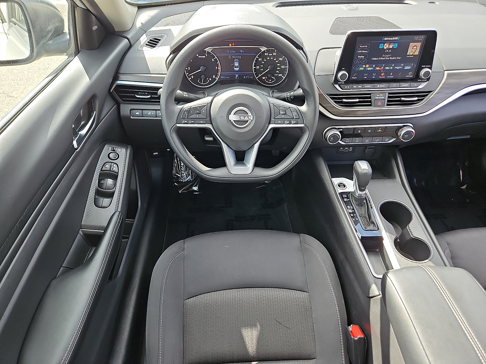 Used 2025 Nissan Altima Sedan