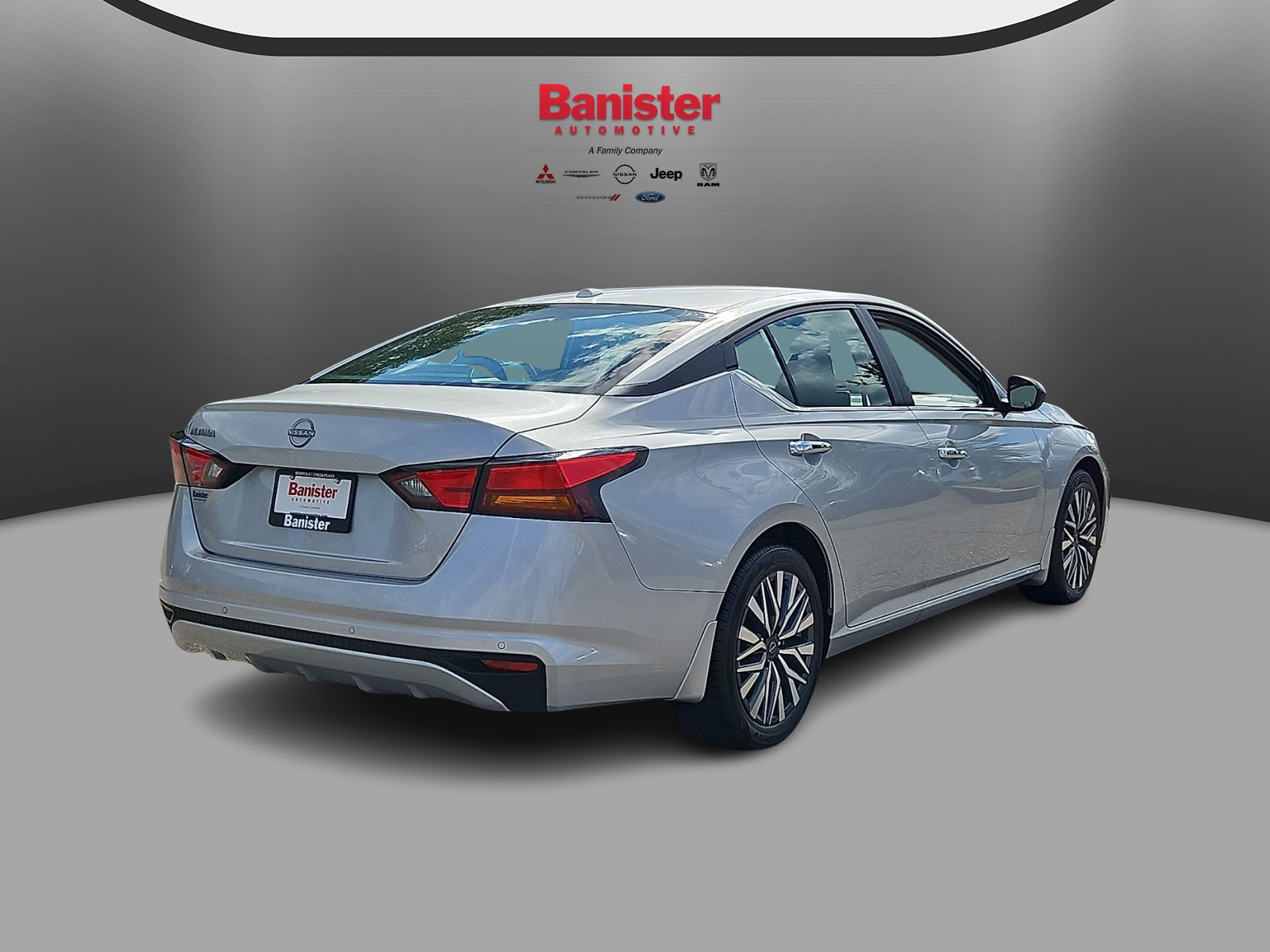 Used 2025 Nissan Altima Sedan