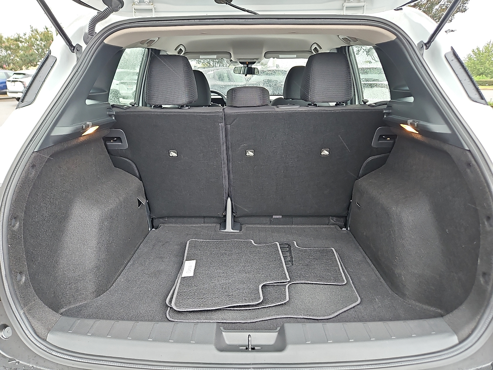 Used 2026 Nissan Kicks SUV