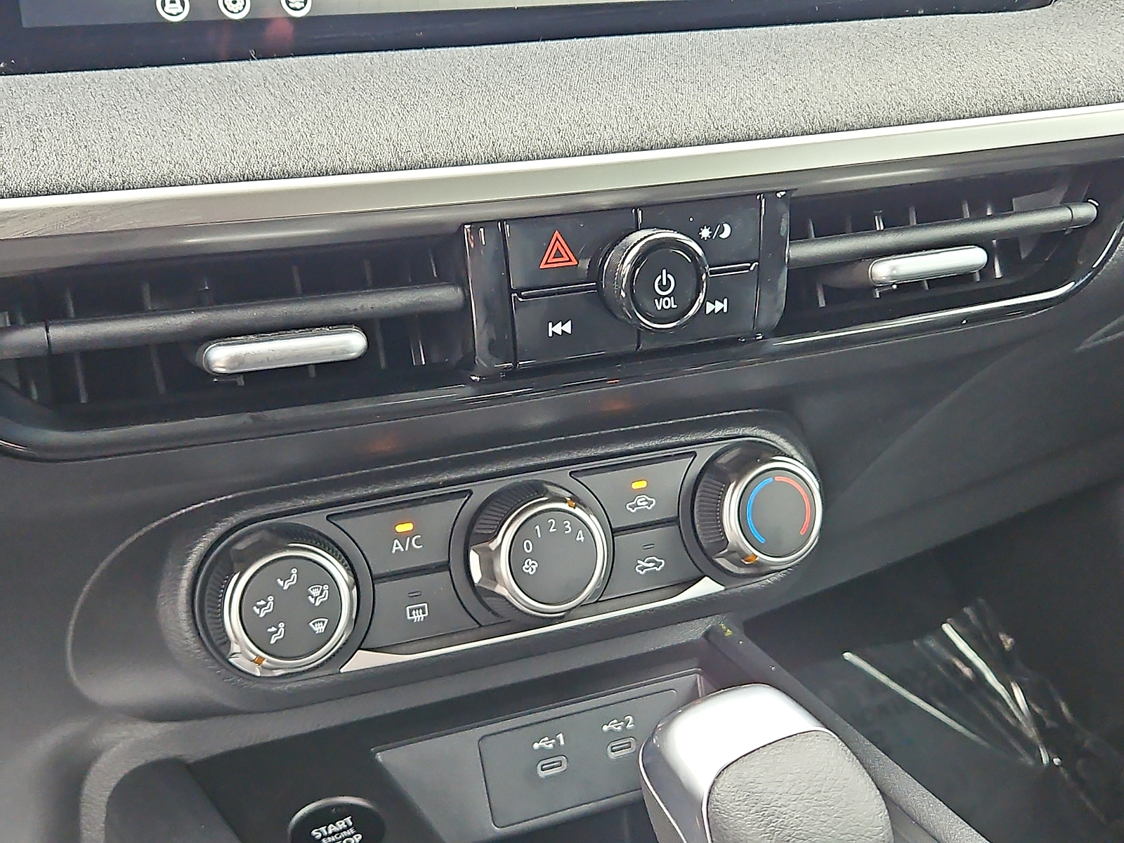 Used 2026 Nissan Kicks SUV
