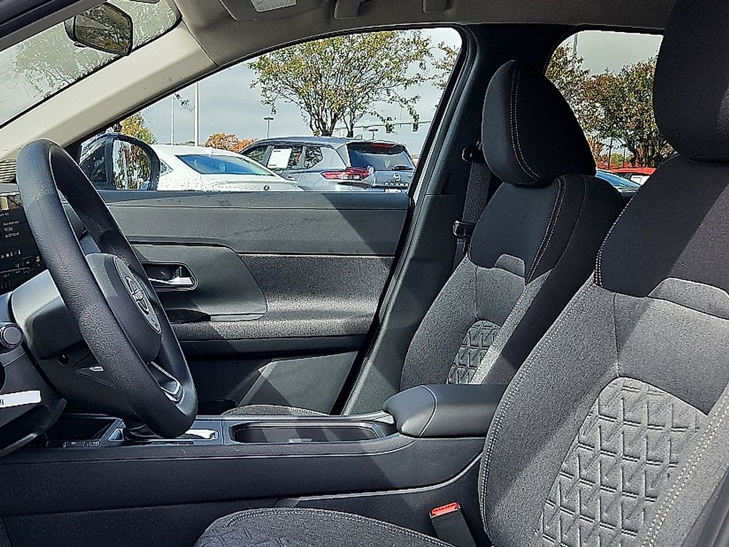 New 2026 Nissan Kicks SUV