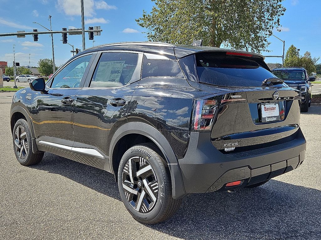New 2026 Nissan Kicks SUV
