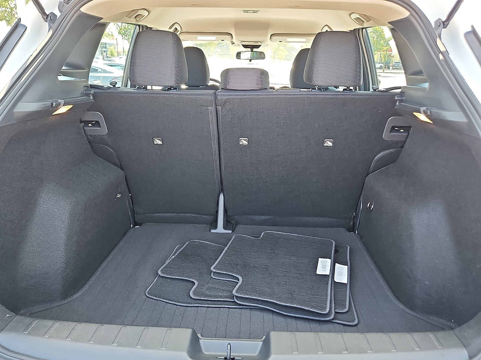 Used 2026 Nissan Kicks SUV