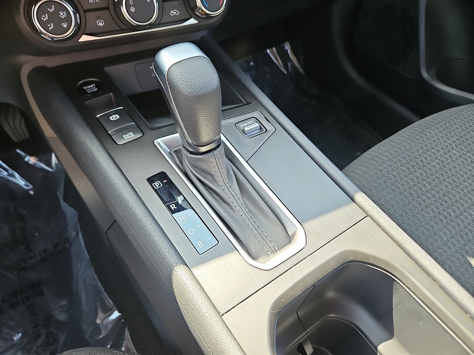 Used 2026 Nissan Kicks SUV