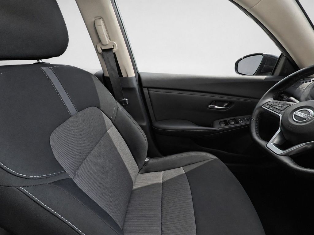 Used 2024 Nissan Sentra Sedan