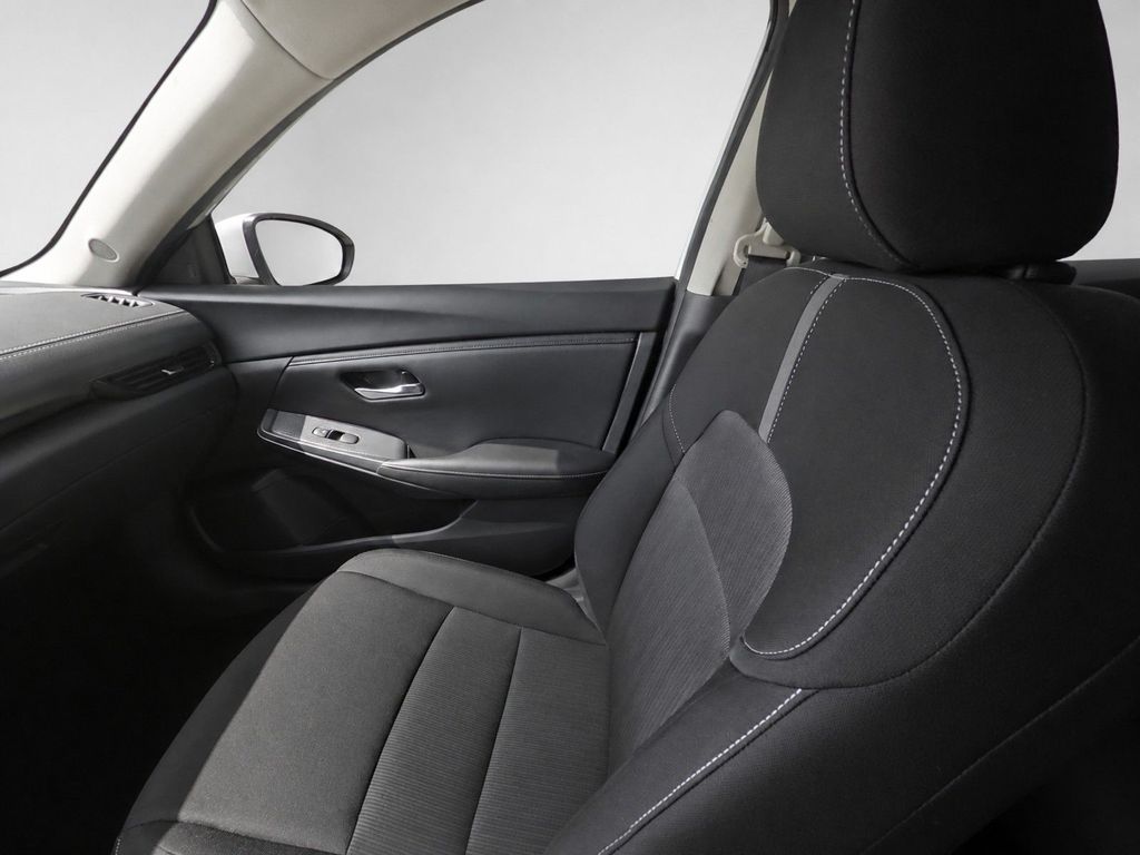 Used 2024 Nissan Sentra Sedan