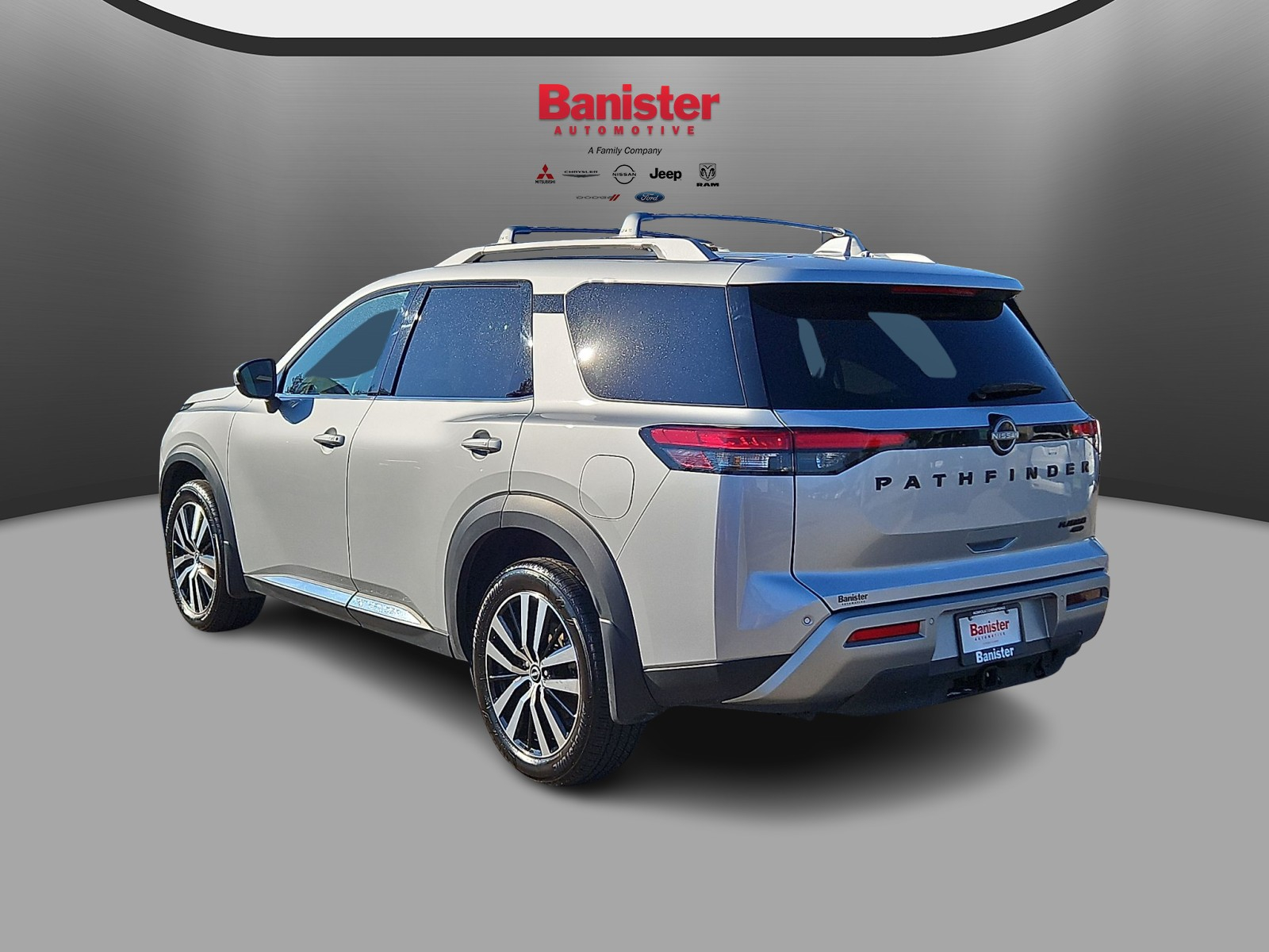 Used 2025 Nissan Pathfinder SUV