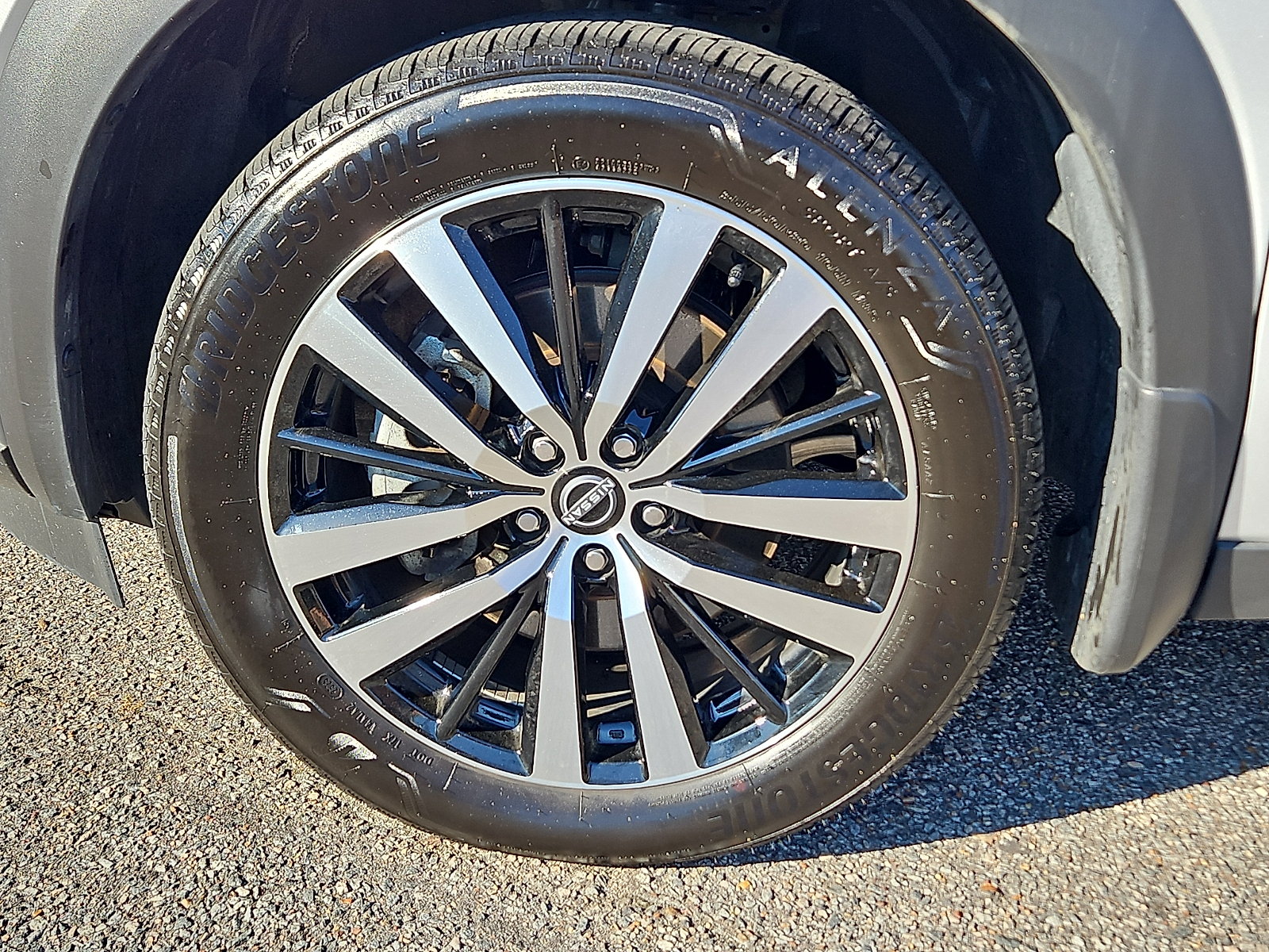 Used 2025 Nissan Pathfinder SUV