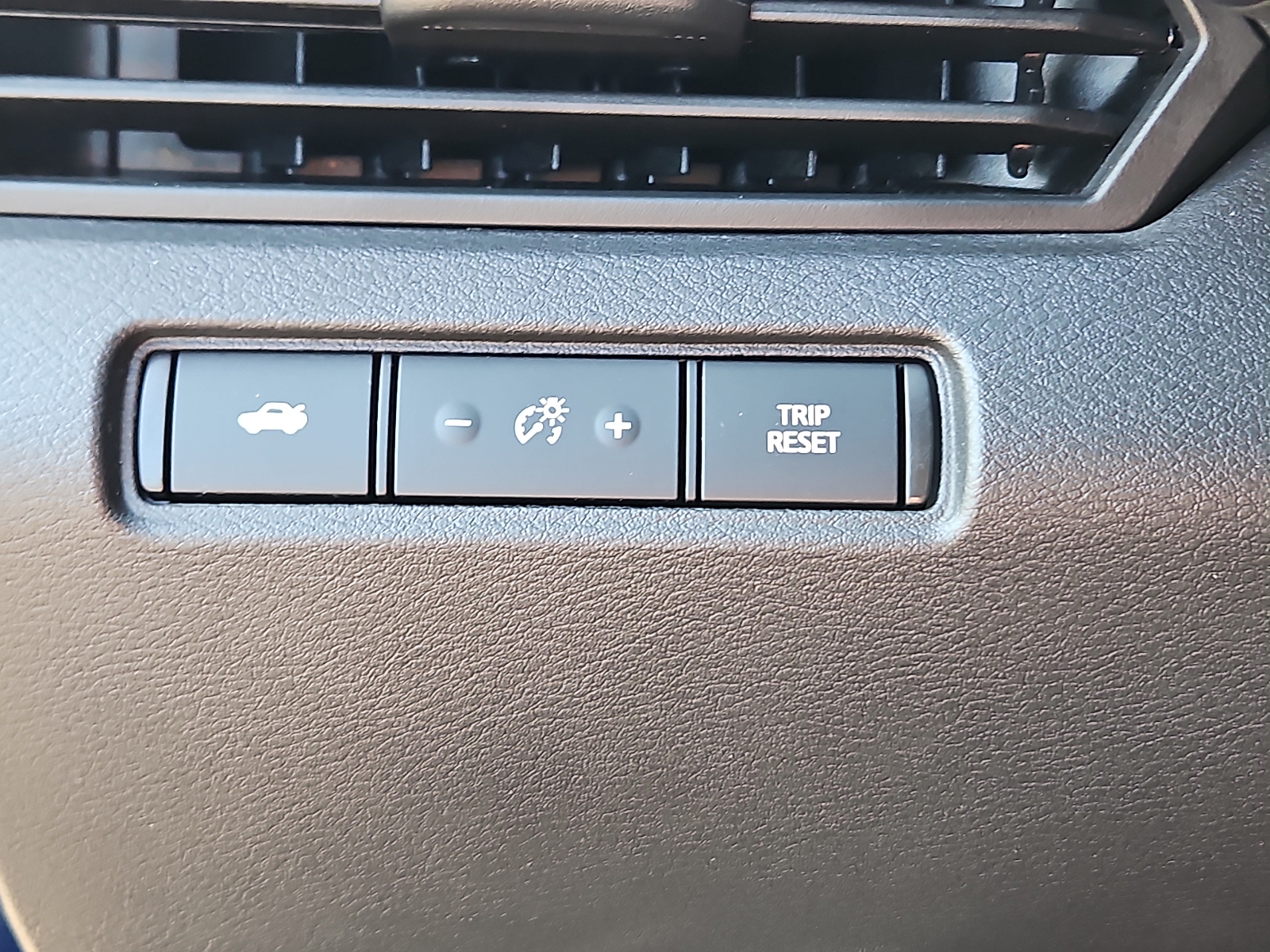 Used 2024 Nissan Altima Sedan