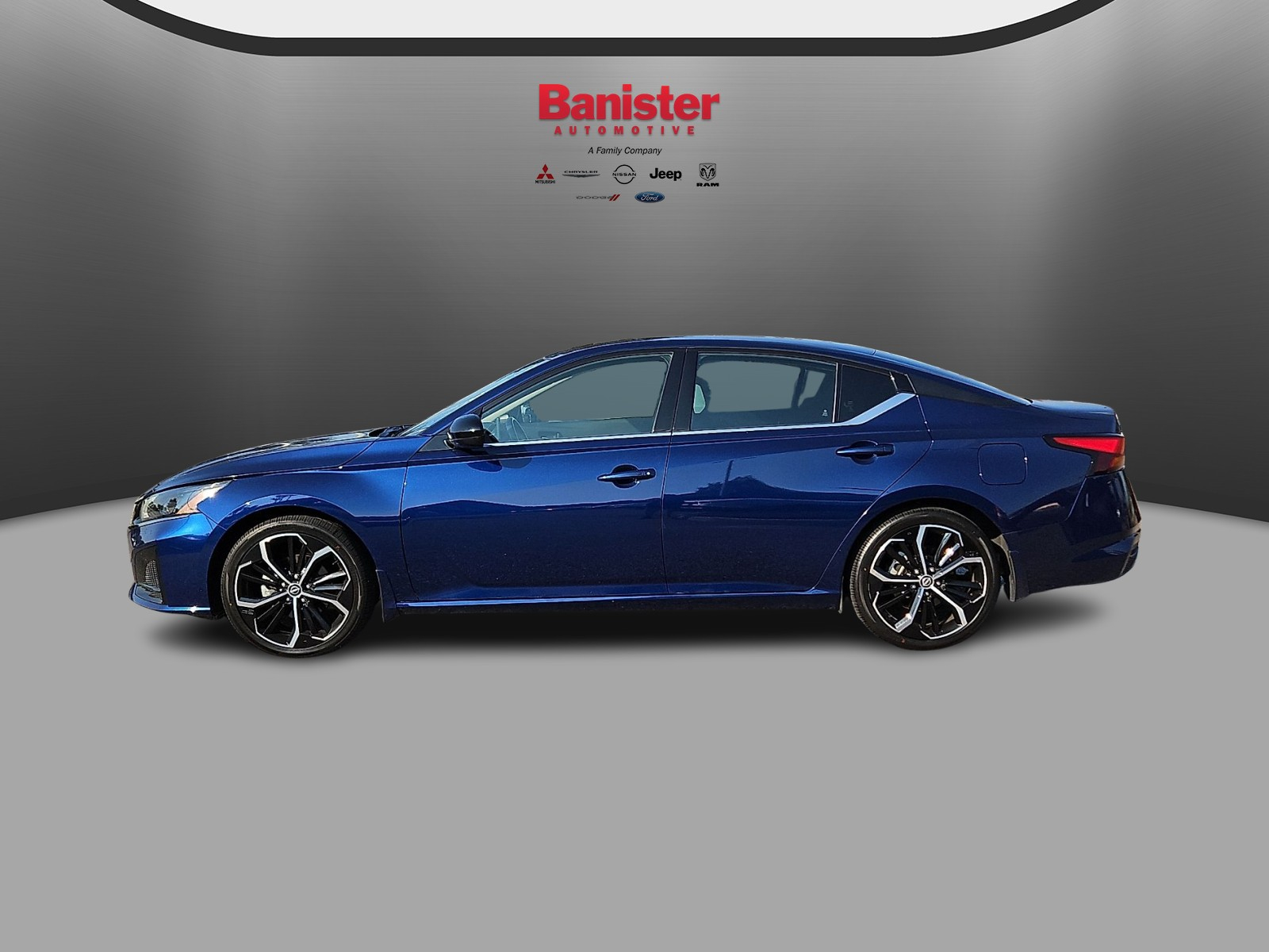 Used 2024 Nissan Altima Sedan