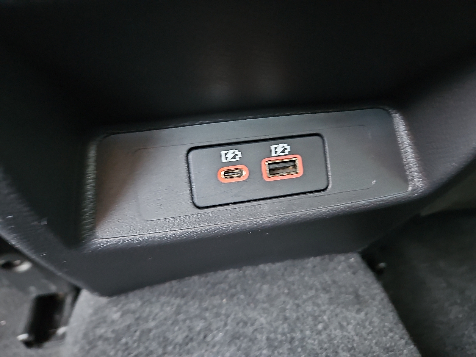 Used 2024 Nissan Altima Sedan