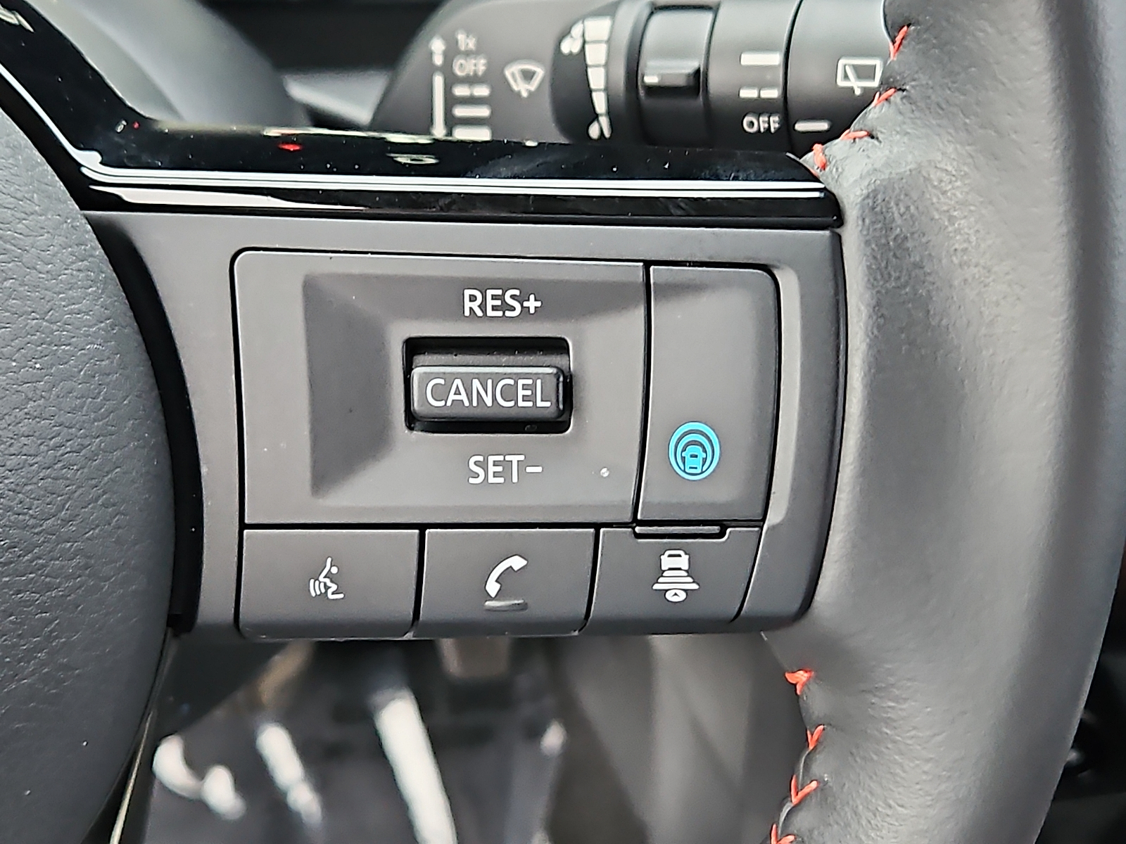 Used 2025 Nissan Kicks SUV