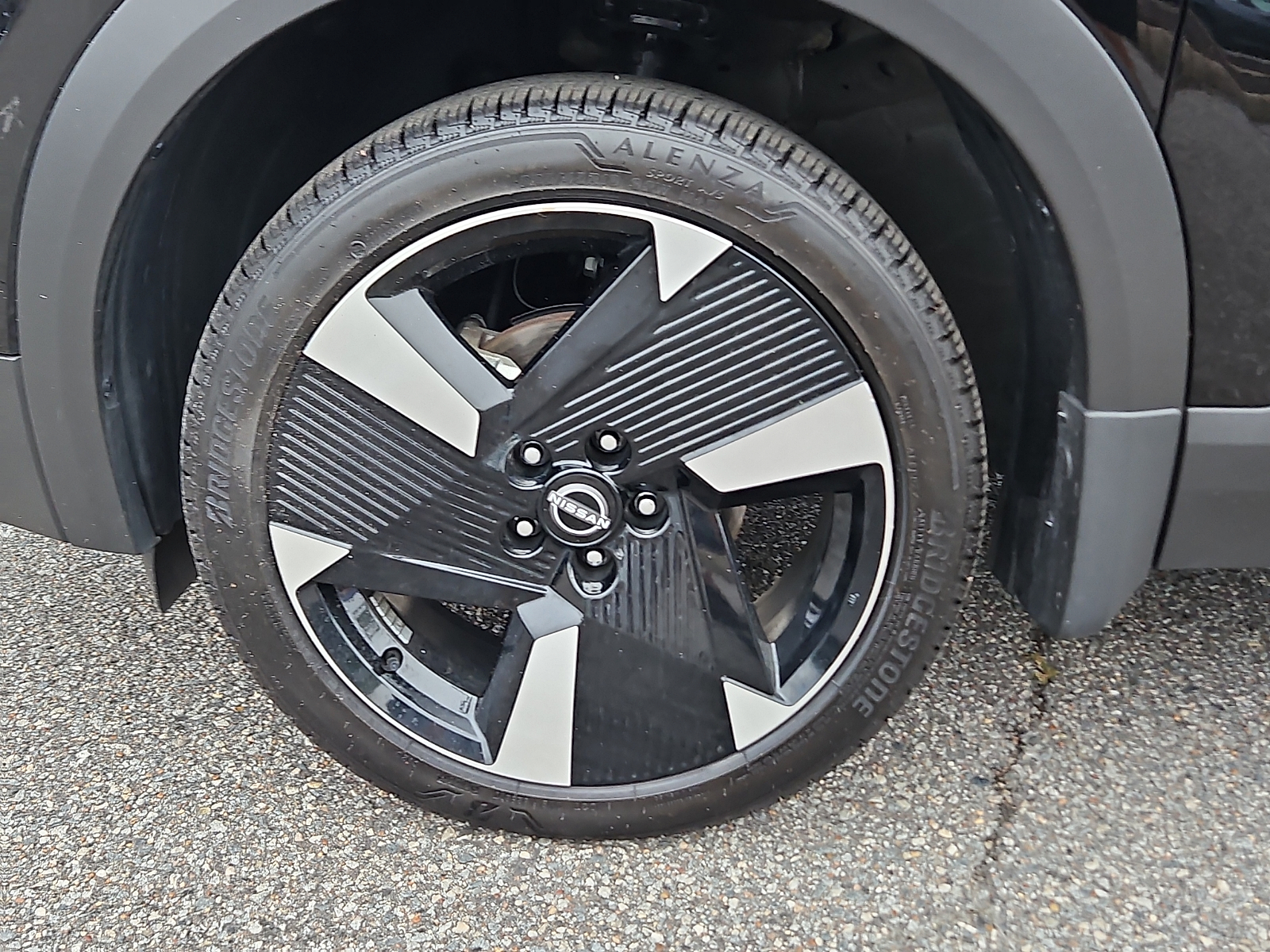Used 2025 Nissan Kicks SUV