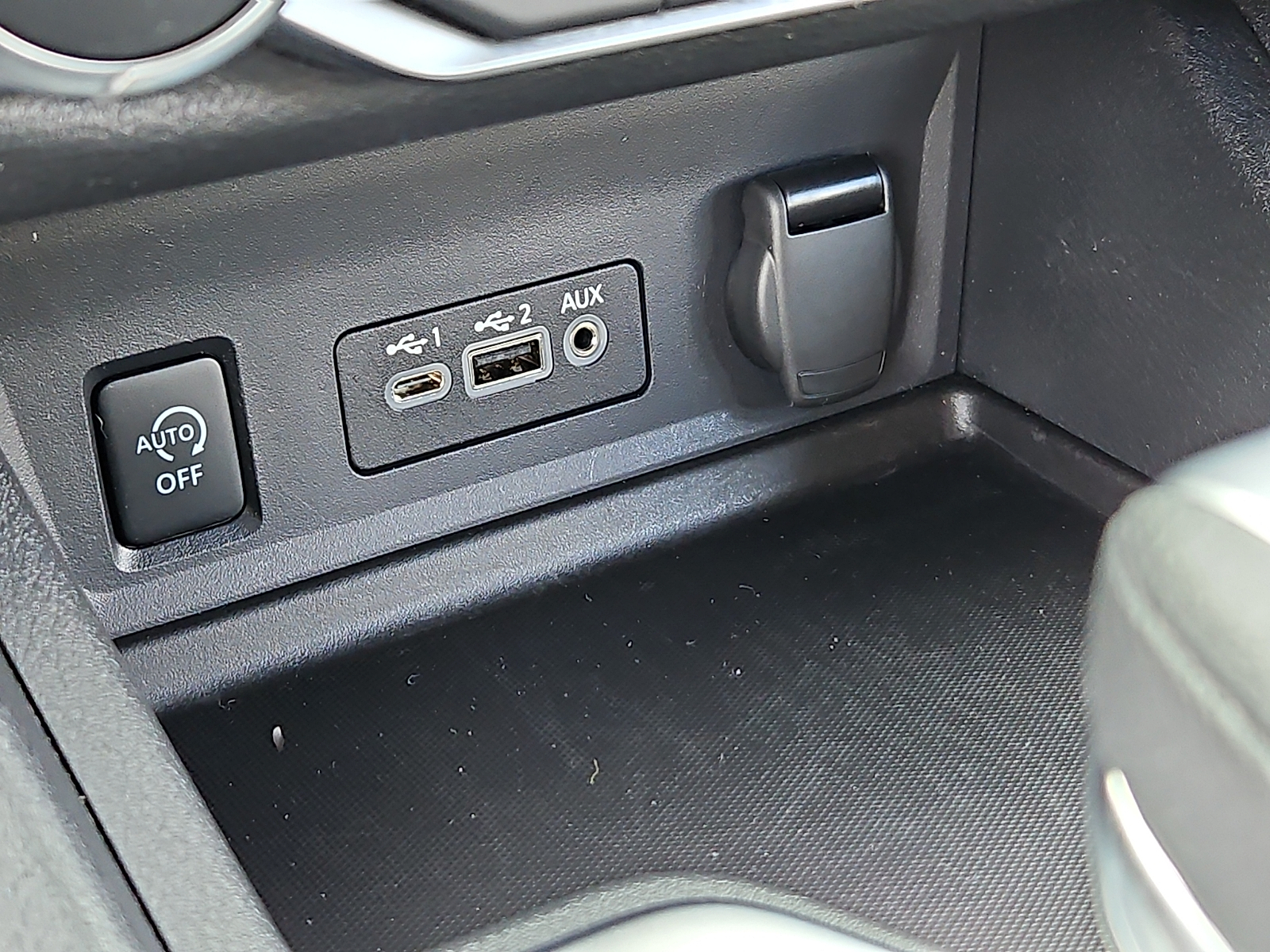 Used 2025 Nissan Sentra Sedan