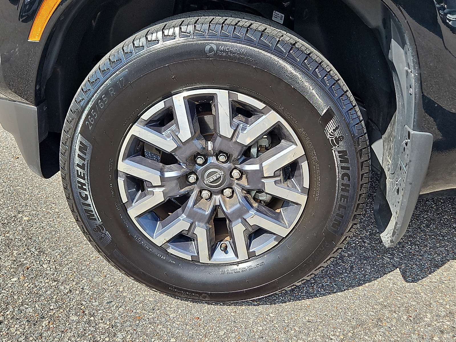 Used 2024 Nissan Frontier Truck