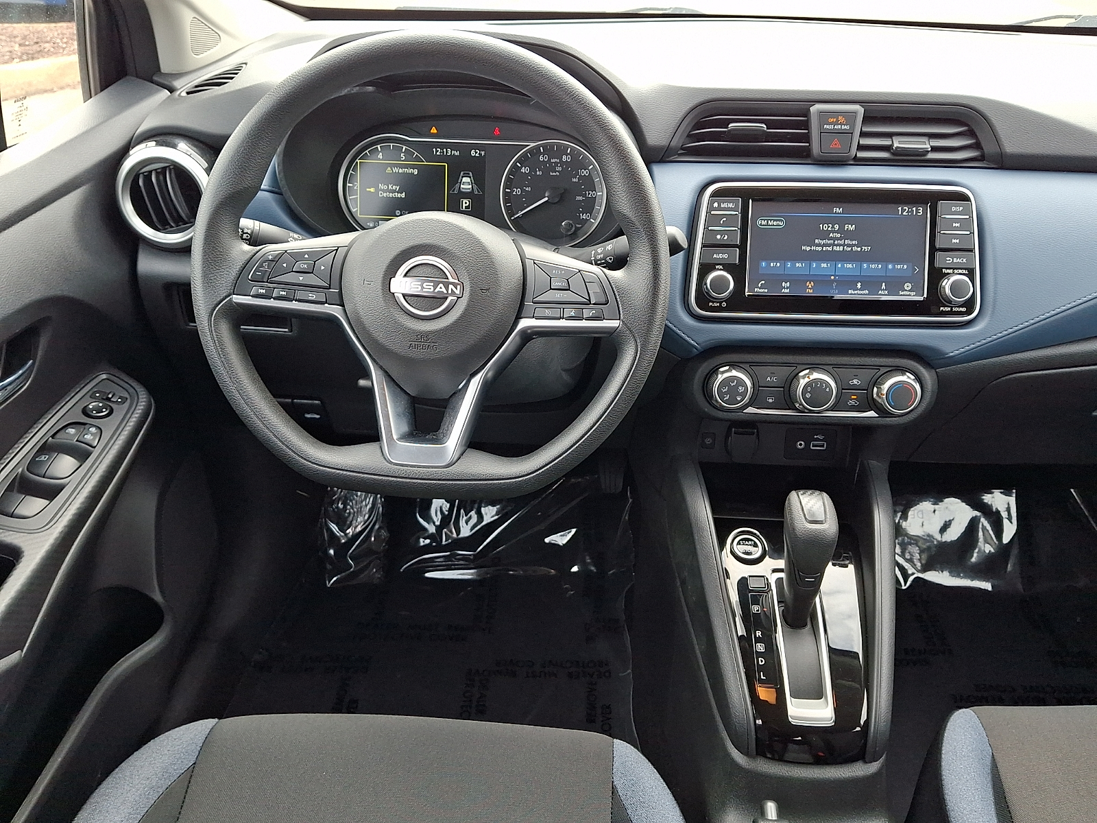 Used 2025 Nissan Versa Sedan