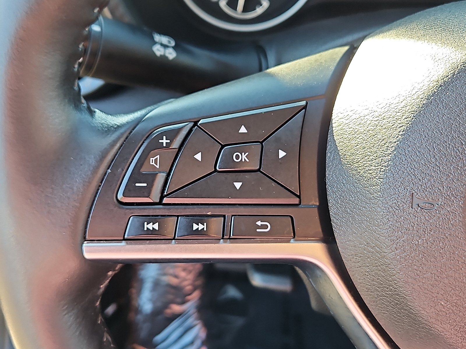 Used 2025 Nissan Sentra Sedan