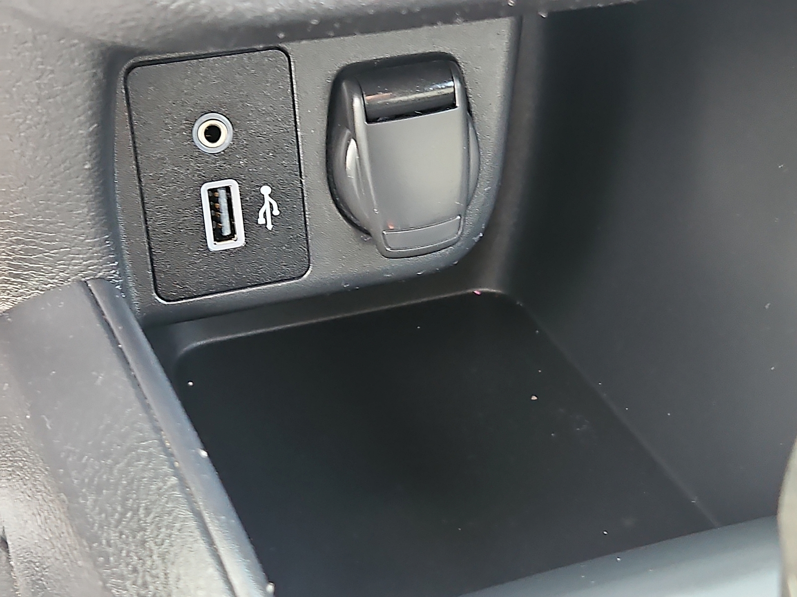 Used 2024 Nissan Versa Sedan