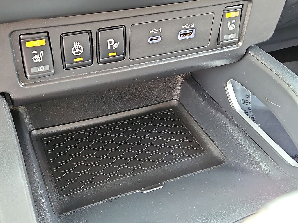 Used 2022 Nissan Frontier Truck
