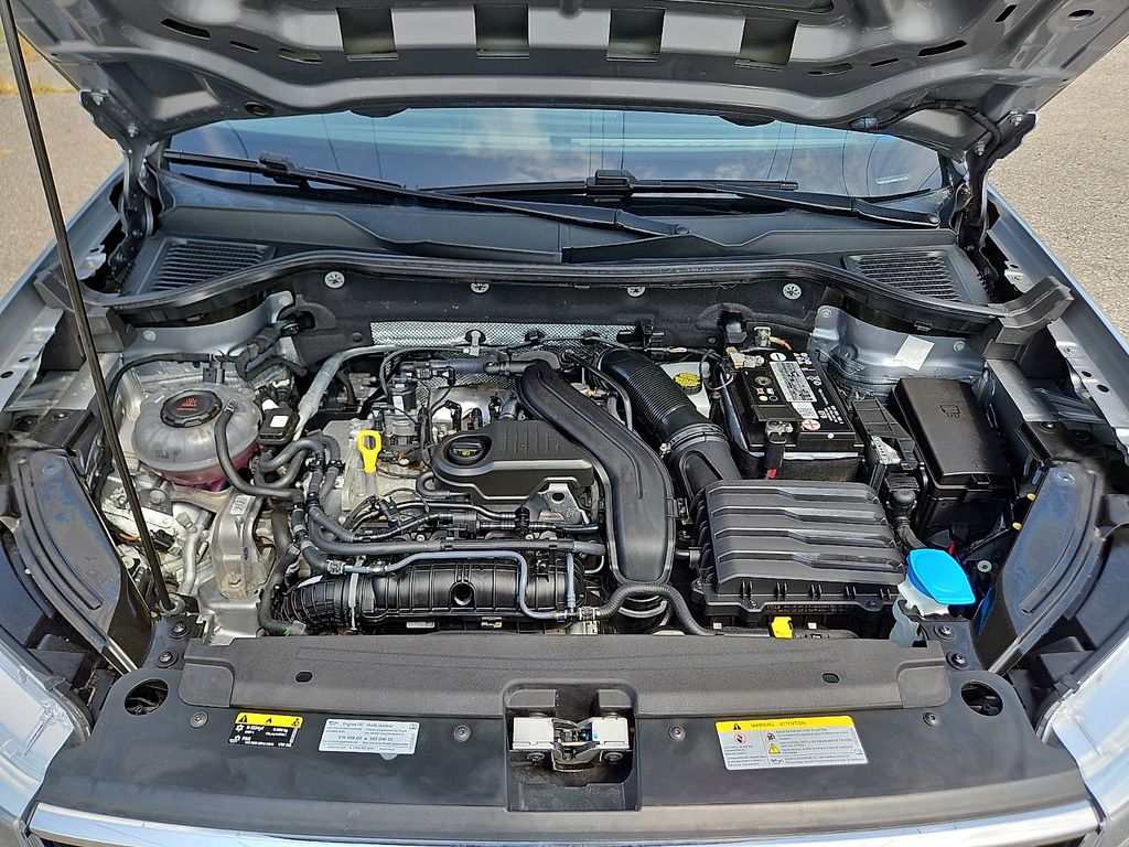 Used 2022 Volkswagen Taos SUV