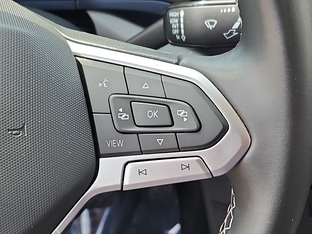 Used 2022 Volkswagen Taos SUV