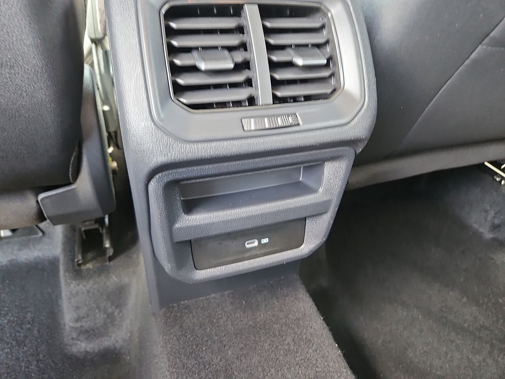 Used 2022 Volkswagen Taos SUV