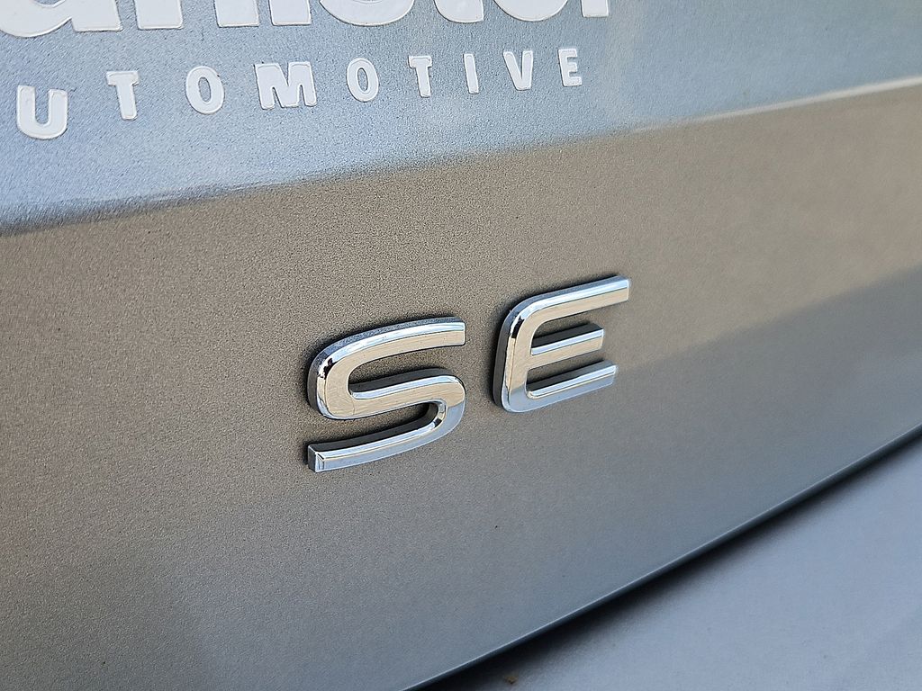 Used 2022 Volkswagen Taos SUV