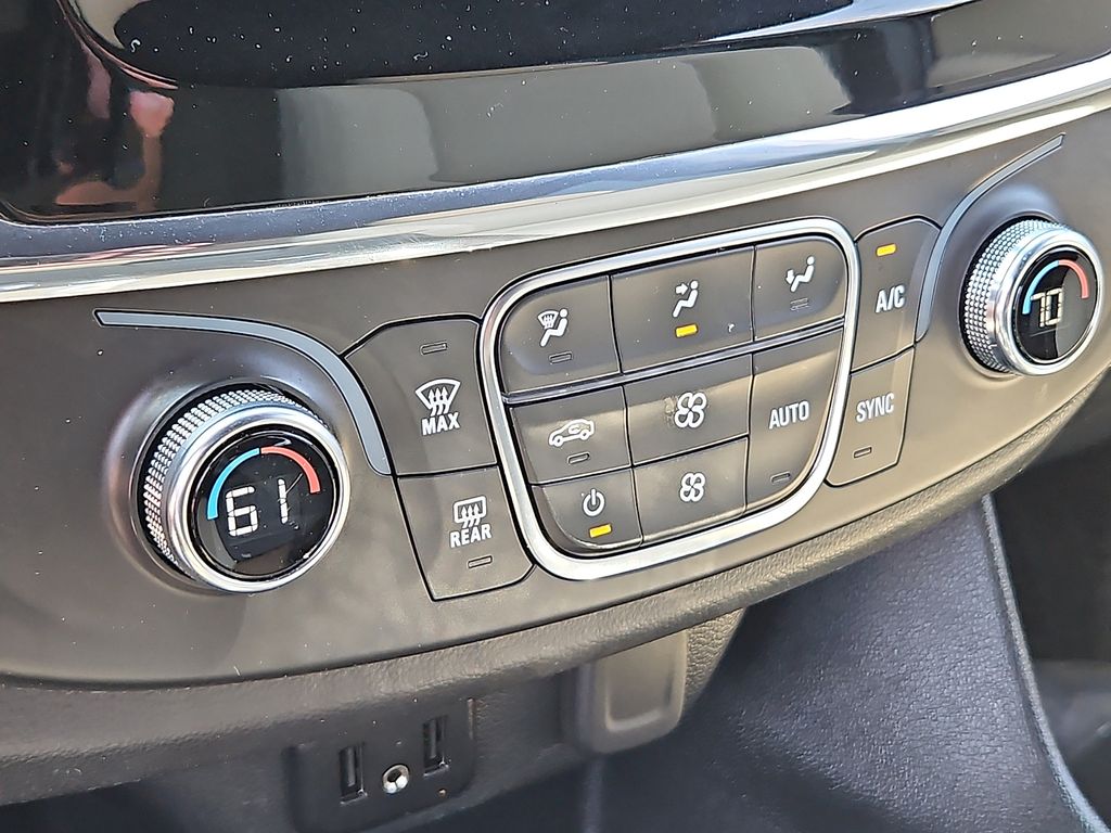 Used 2023 Chevrolet Traverse SUV