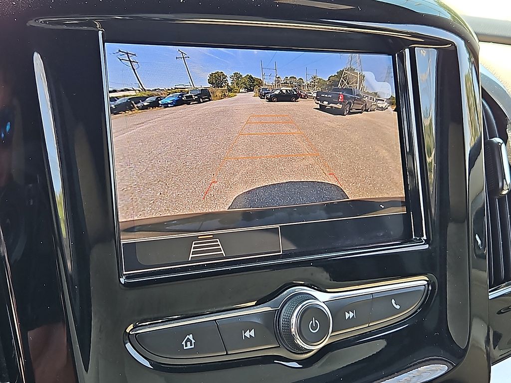 Used 2023 Chevrolet Traverse SUV