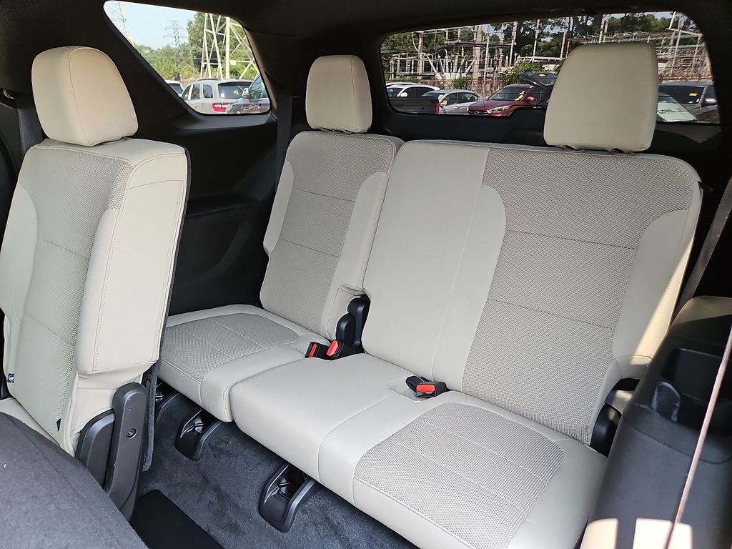 Used 2023 Chevrolet Traverse SUV