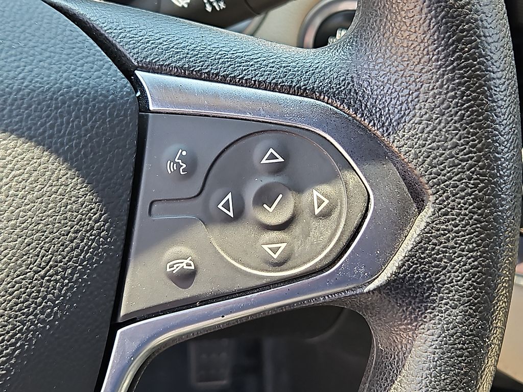 Used 2023 Chevrolet Traverse SUV