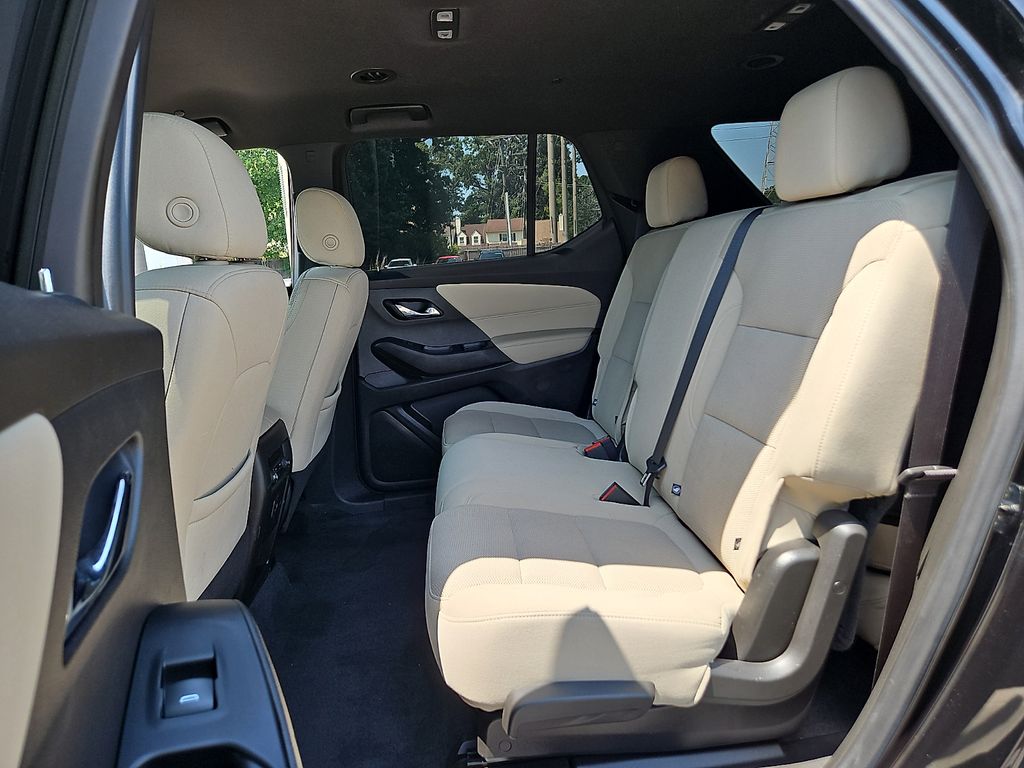 Used 2023 Chevrolet Traverse SUV