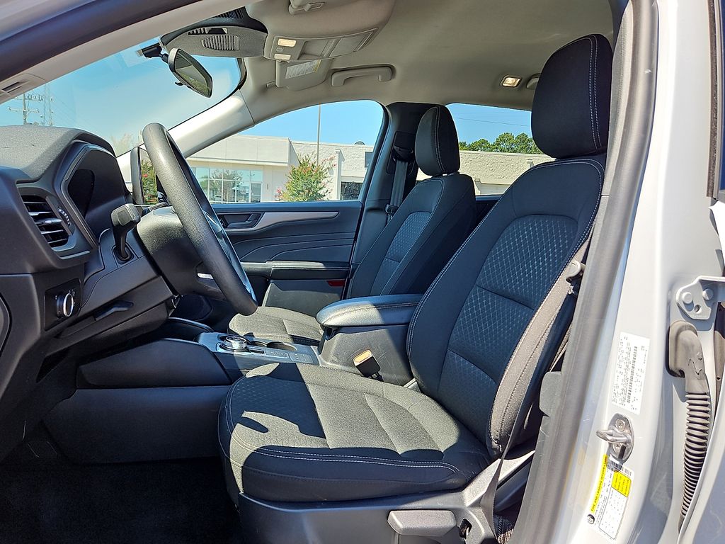Used 2025 Ford Escape SUV