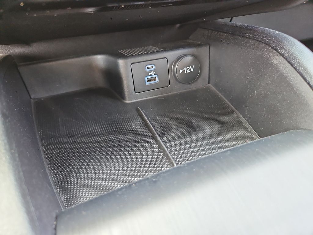 Used 2022 Ford Escape SUV