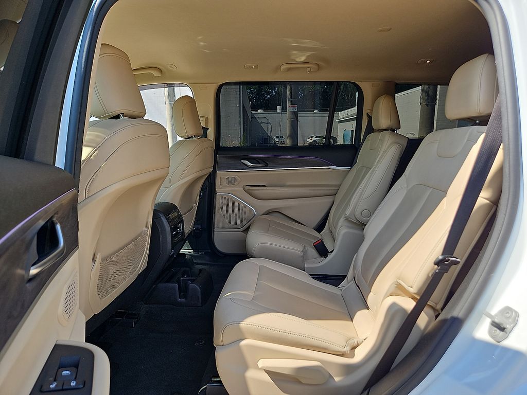 Used 2022 Jeep Grand Cherokee L SUV