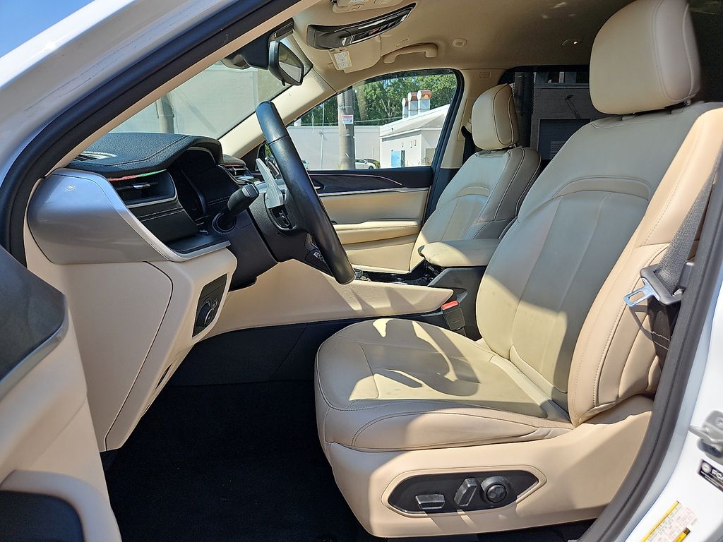 Used 2022 Jeep Grand Cherokee L SUV