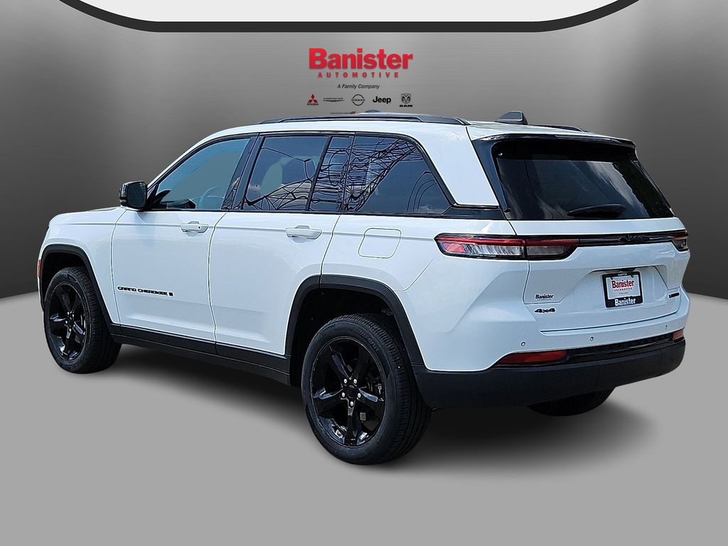 Used 2024 Jeep Grand Cherokee SUV