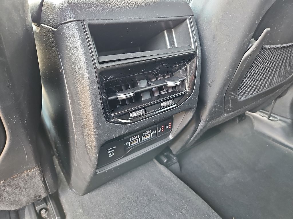 Used 2024 Jeep Grand Cherokee SUV