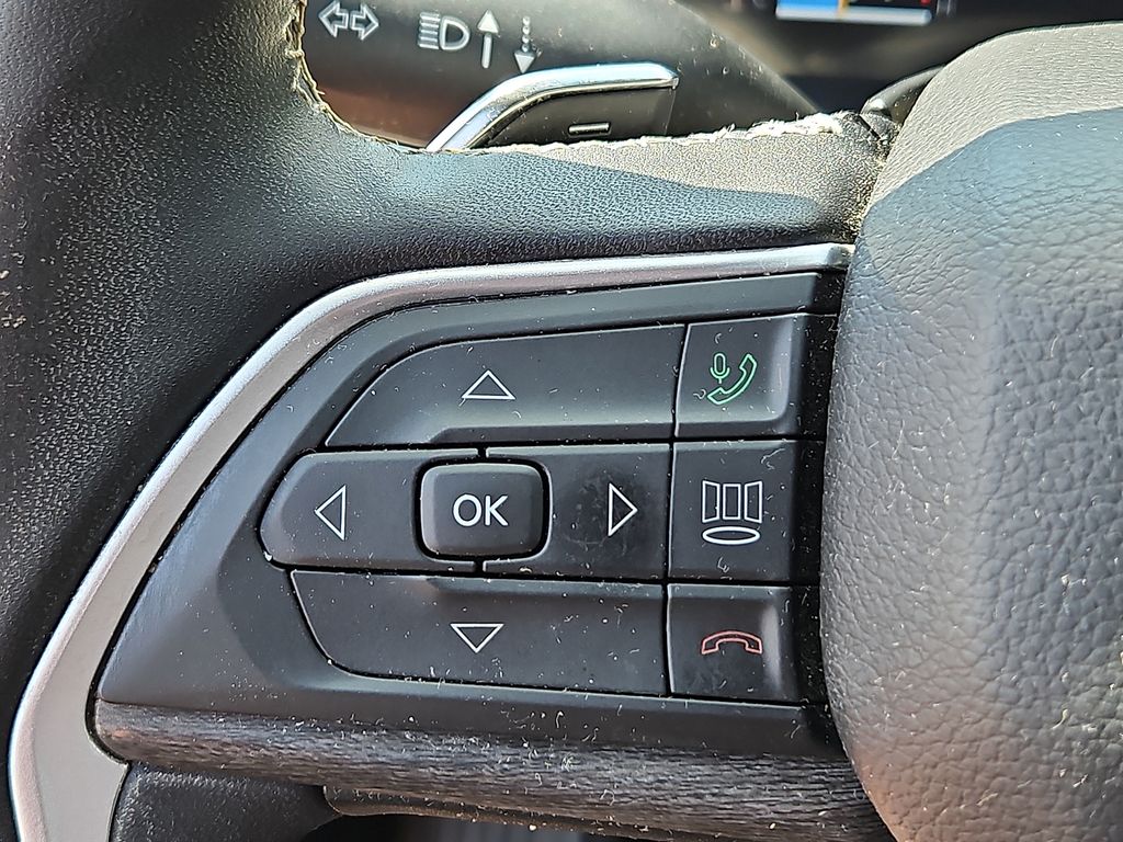 Used 2024 Jeep Grand Cherokee SUV