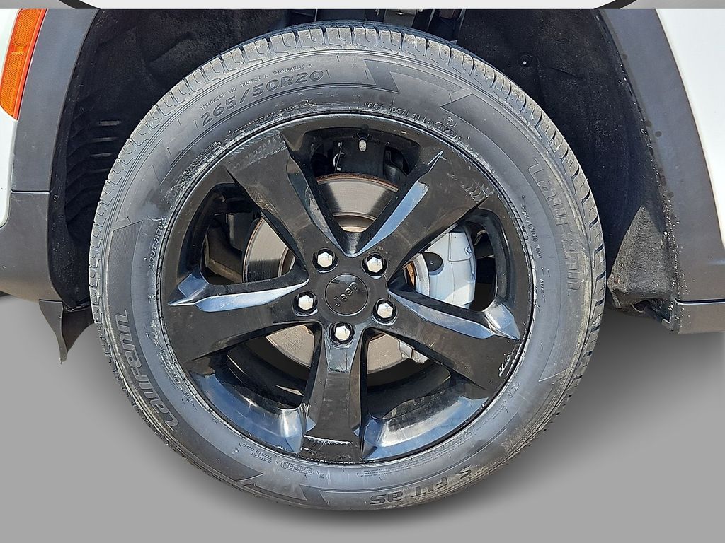 Used 2024 Jeep Grand Cherokee SUV