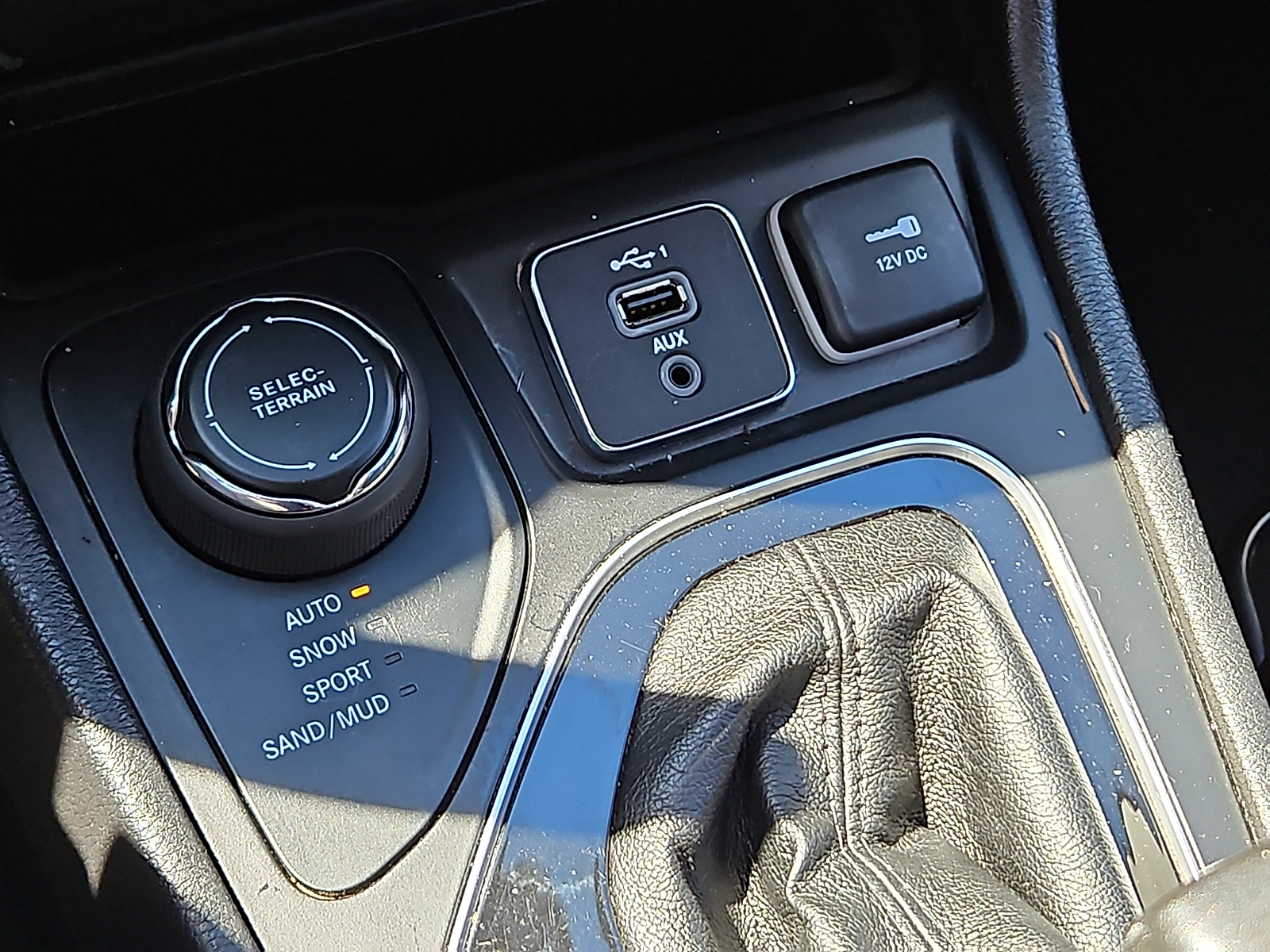 Used 2019 Jeep Cherokee SUV