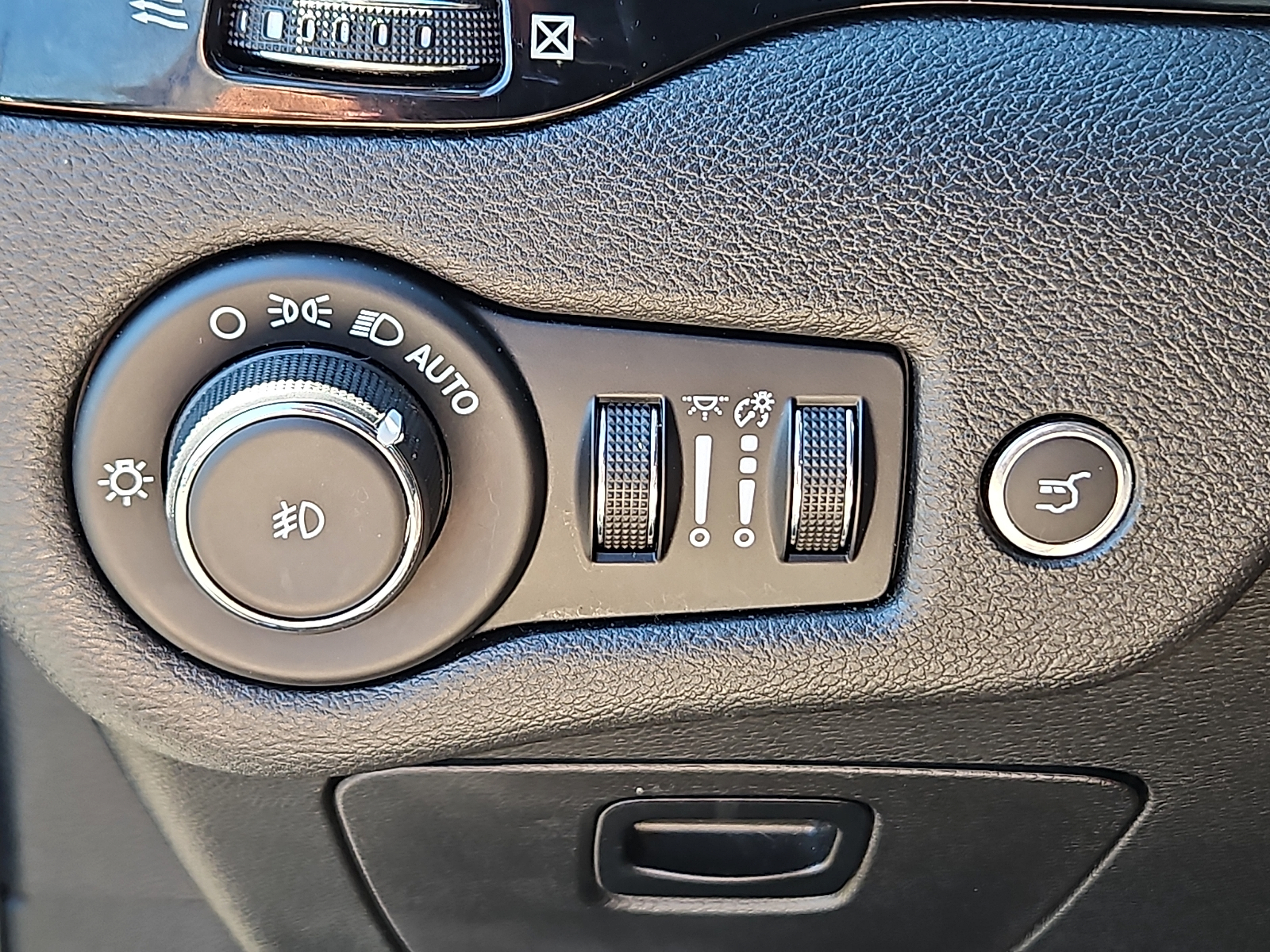 Used 2019 Jeep Cherokee SUV