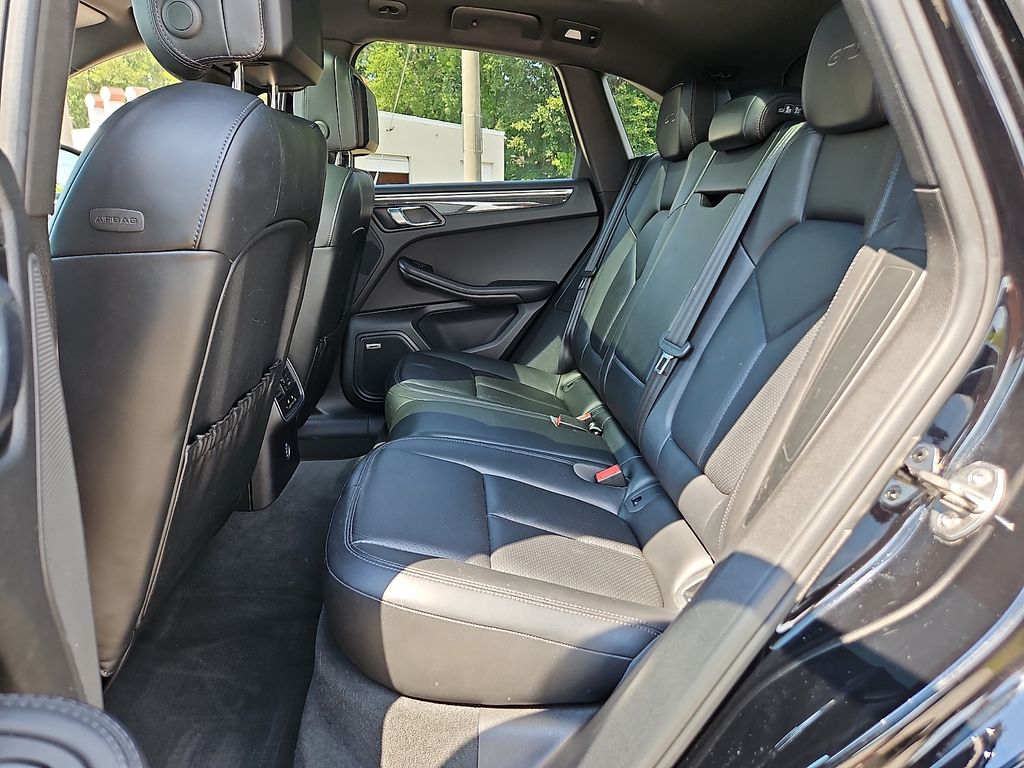Used 2018 Porsche Macan SUV
