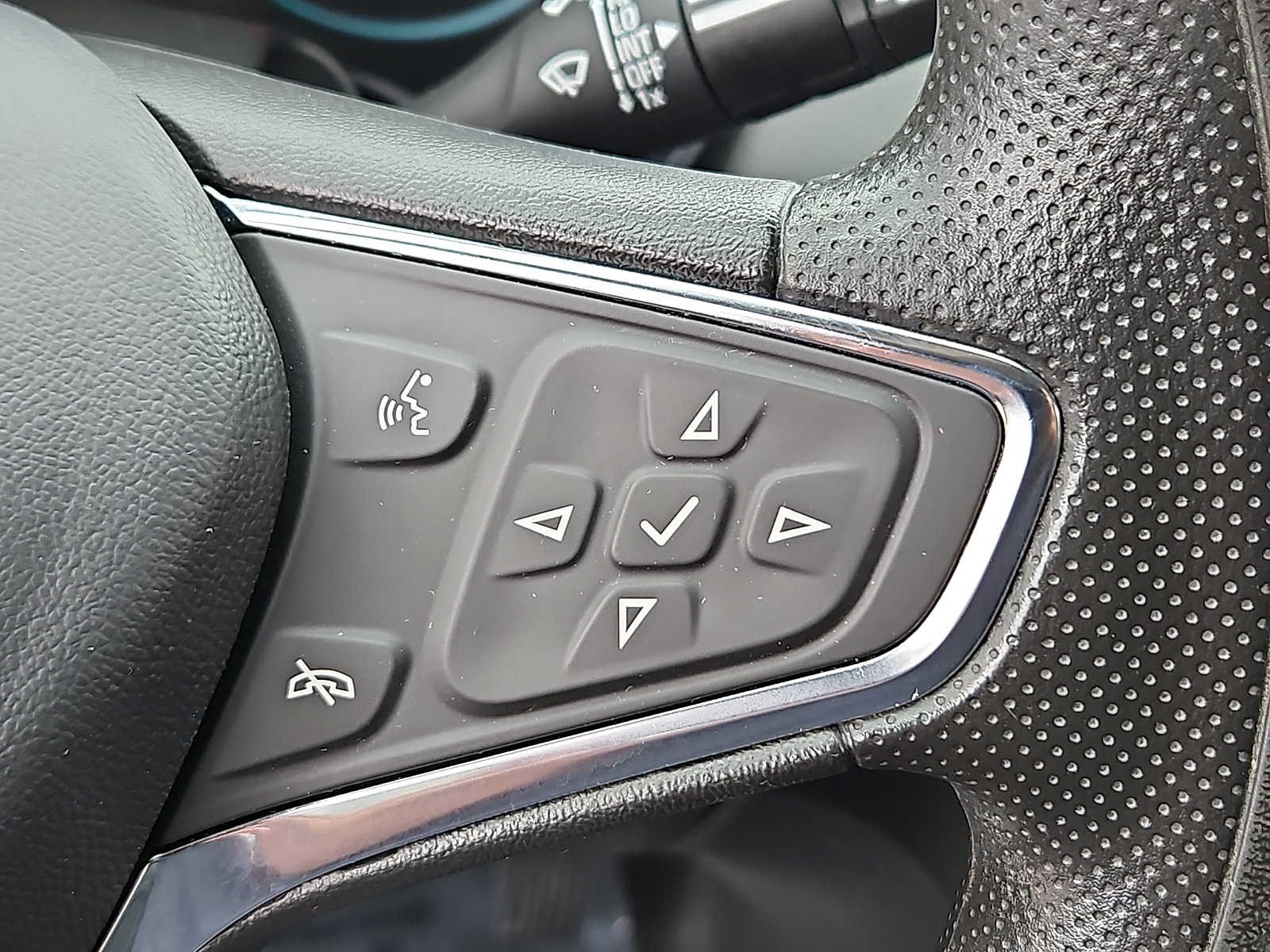 Used 2024 Chevrolet Equinox SUV