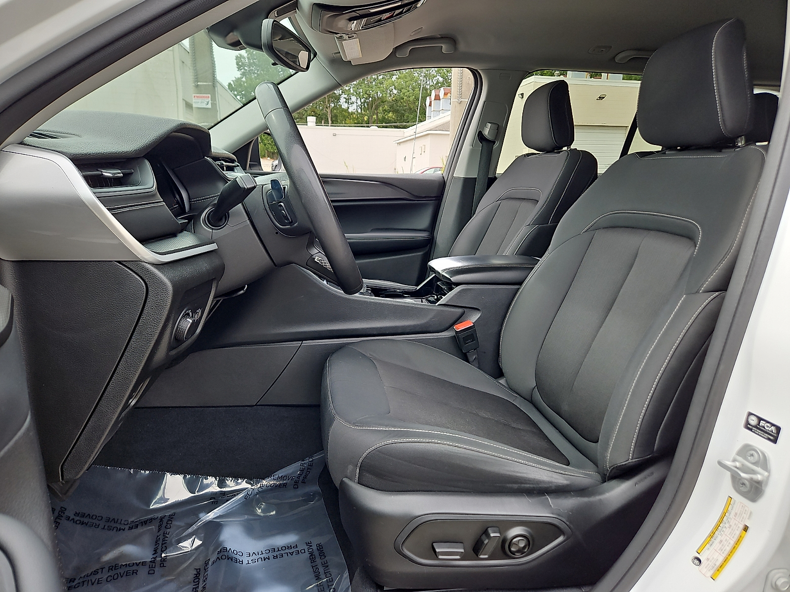 Used 2023 Jeep Grand Cherokee SUV