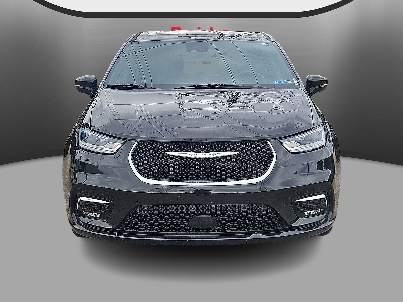 Used 2025 Chrysler Pacifica Van